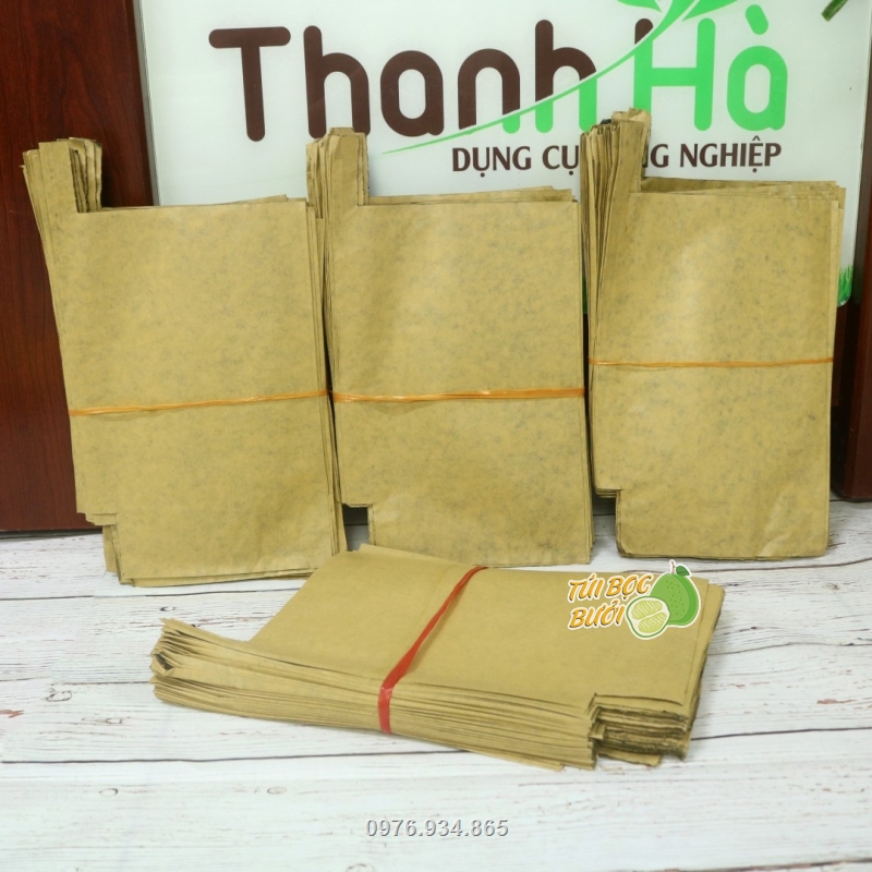 Túi thương hiệu Thanh Hà được đóng gói theo quy cách 100 chiếc/ bó