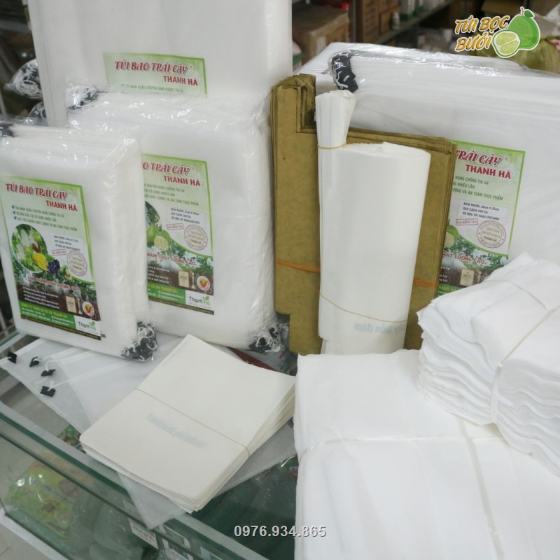 Các sản phẩm túi bao trái được bày bán rộng rãi trong nhiều cửa hàng